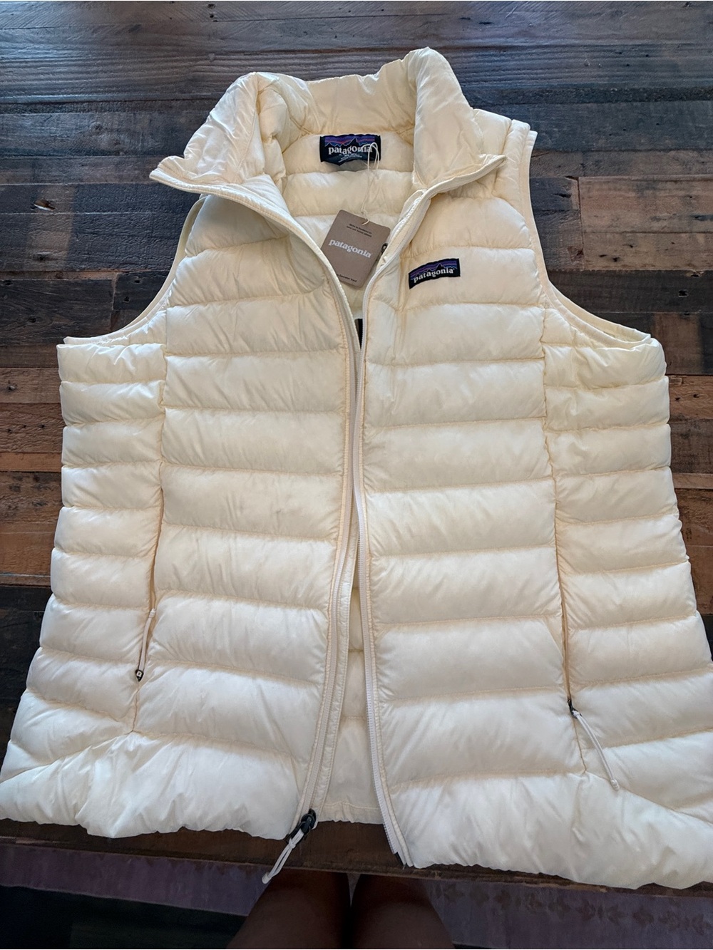 Patagonia Women's Cream White Packable Down Puffer Vest